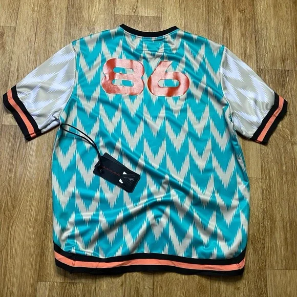 Black Pyramid 2018-2019 Los Angeles jersey - Picture 2 of 7